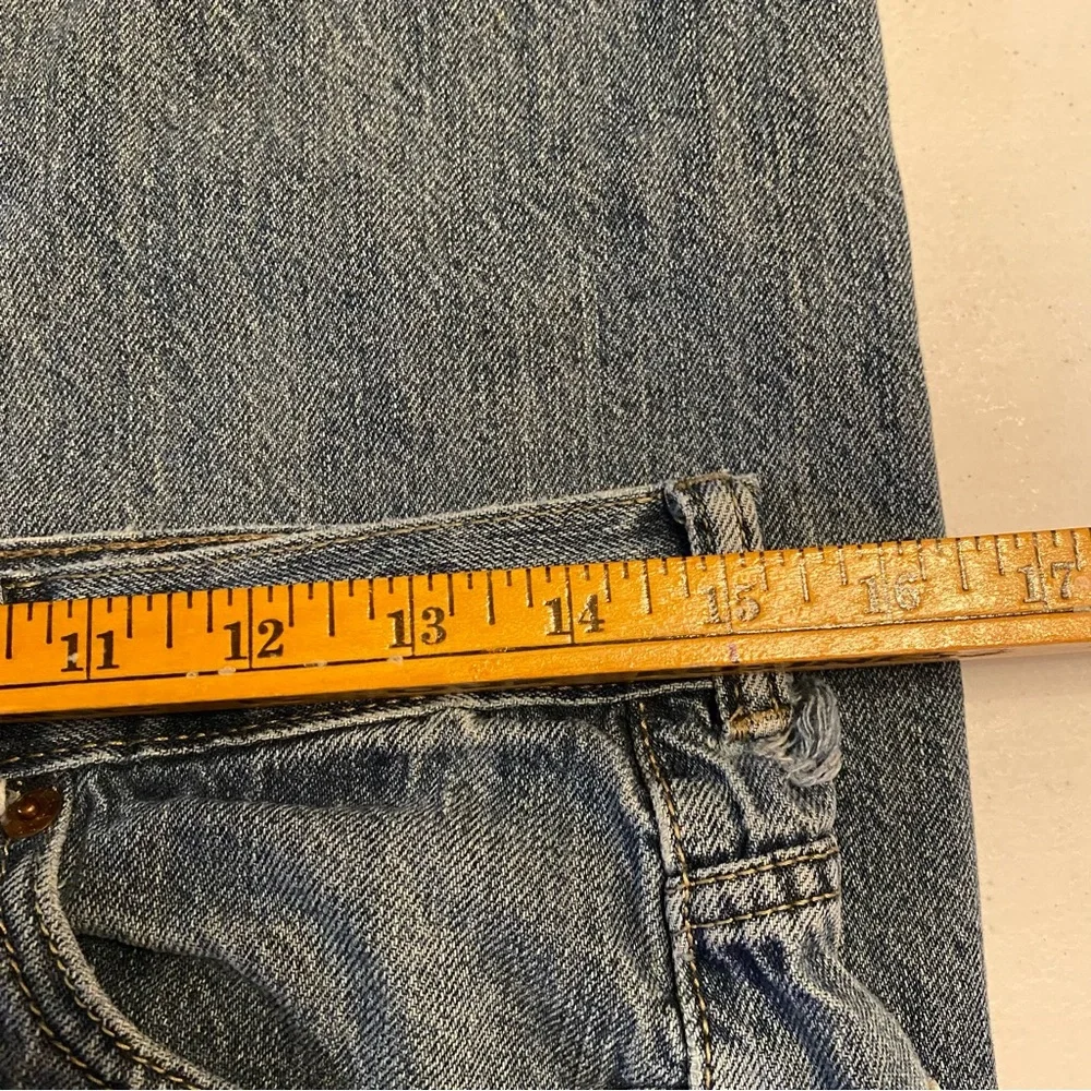 Levi’s 550 red tab blue jeans size 10 husky, 30 inch waist 25 inch inseam.